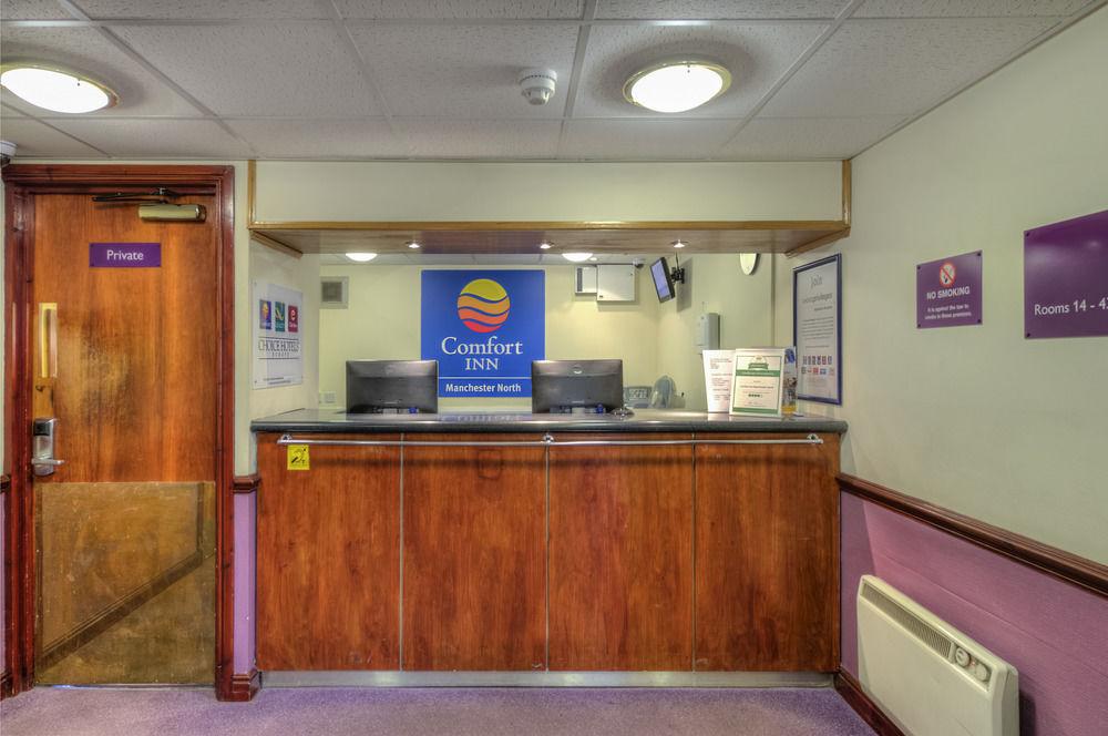 Comfort Inn Manchester North ミドルトン エクステリア 写真