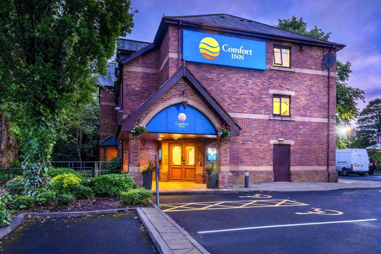 Comfort Inn Manchester North ミドルトン エクステリア 写真